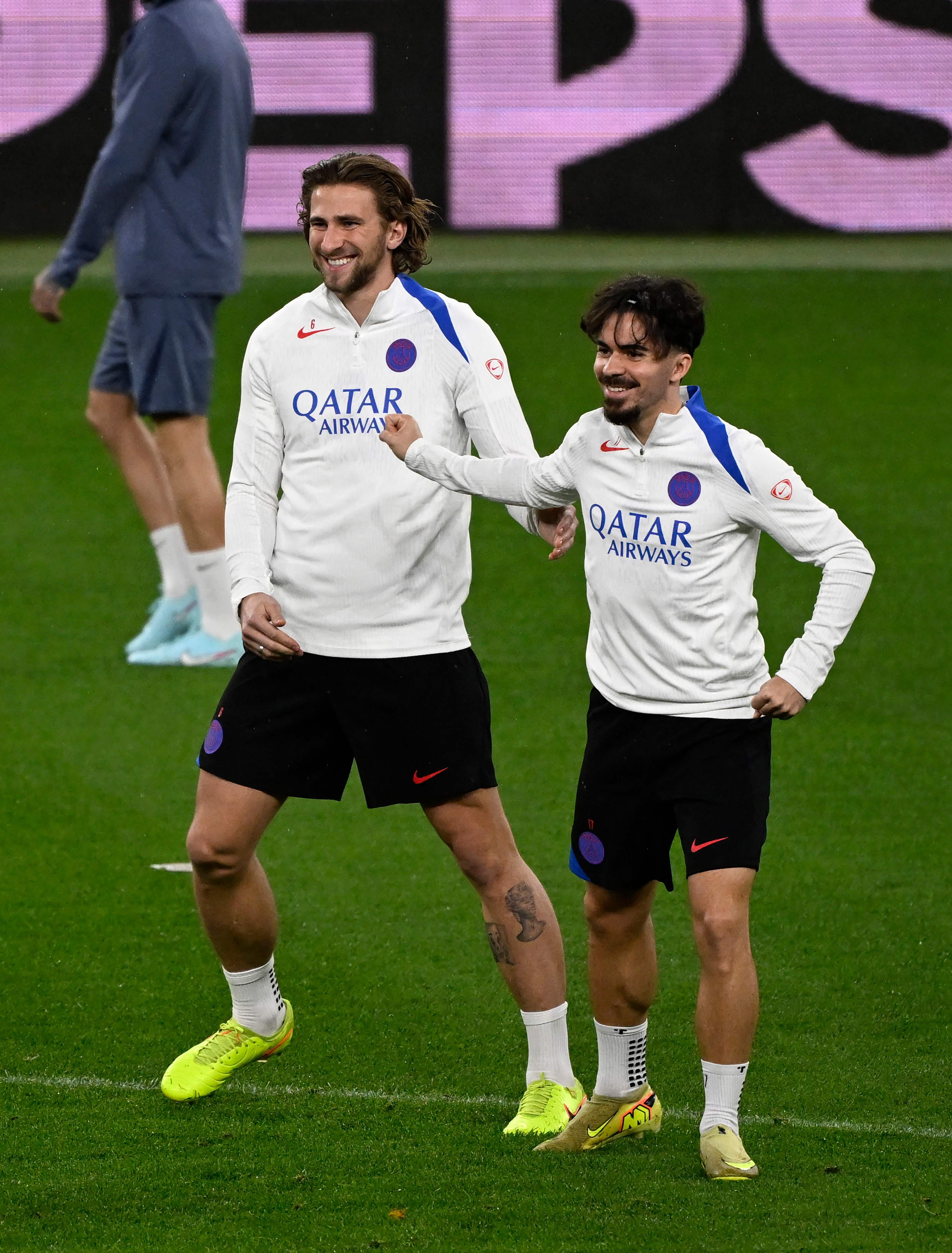 包含太狠了！上海海港今晚内部沟通巴黎圣日耳曼围绕欧冠造点机会，赛前波士顿凯尔特人调整名单以备全明星赛的词条开云体育网页版登录入口